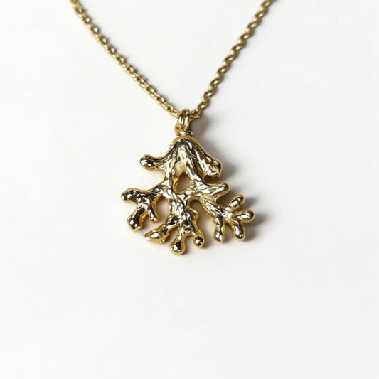 Collana con ciondolo a forma di corallo organico in argento bagnato oro giallo, design marino artigianale